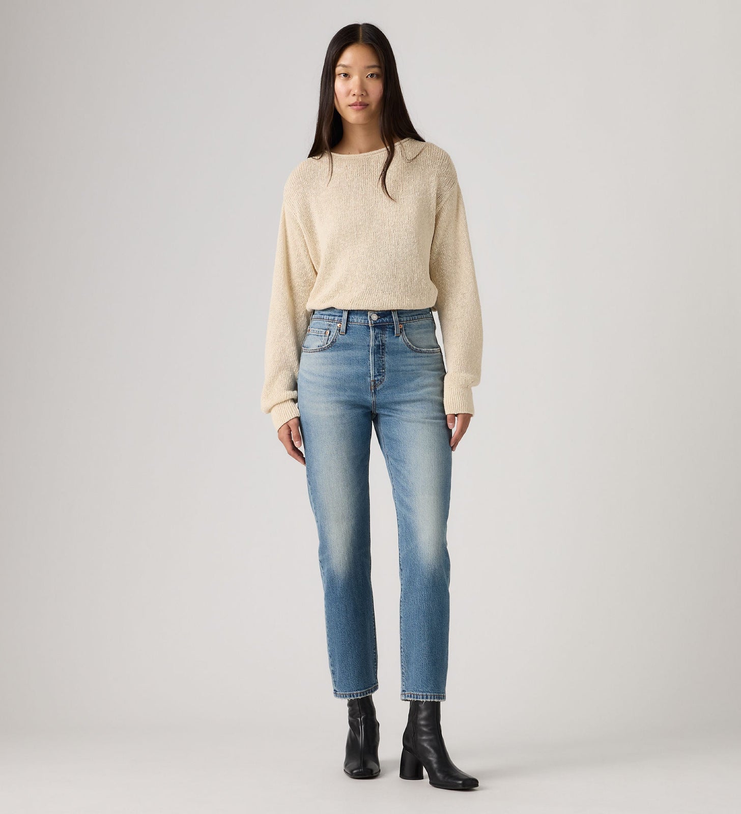 levis-womens-cropped-501-
