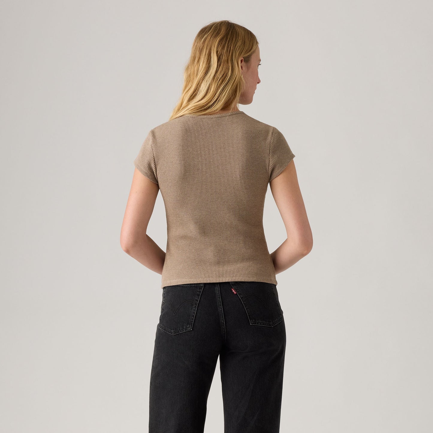 Levi's® Women's Dry Goods Waffle Cap-Sleeve Tee