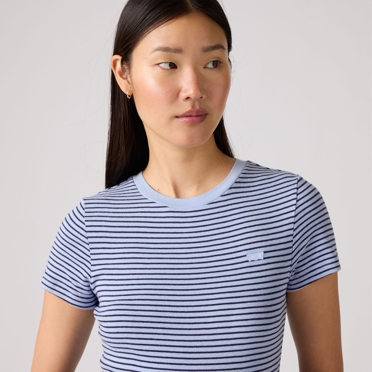 Levi's® Women's Essential Housemark Short-Sleeve Tee