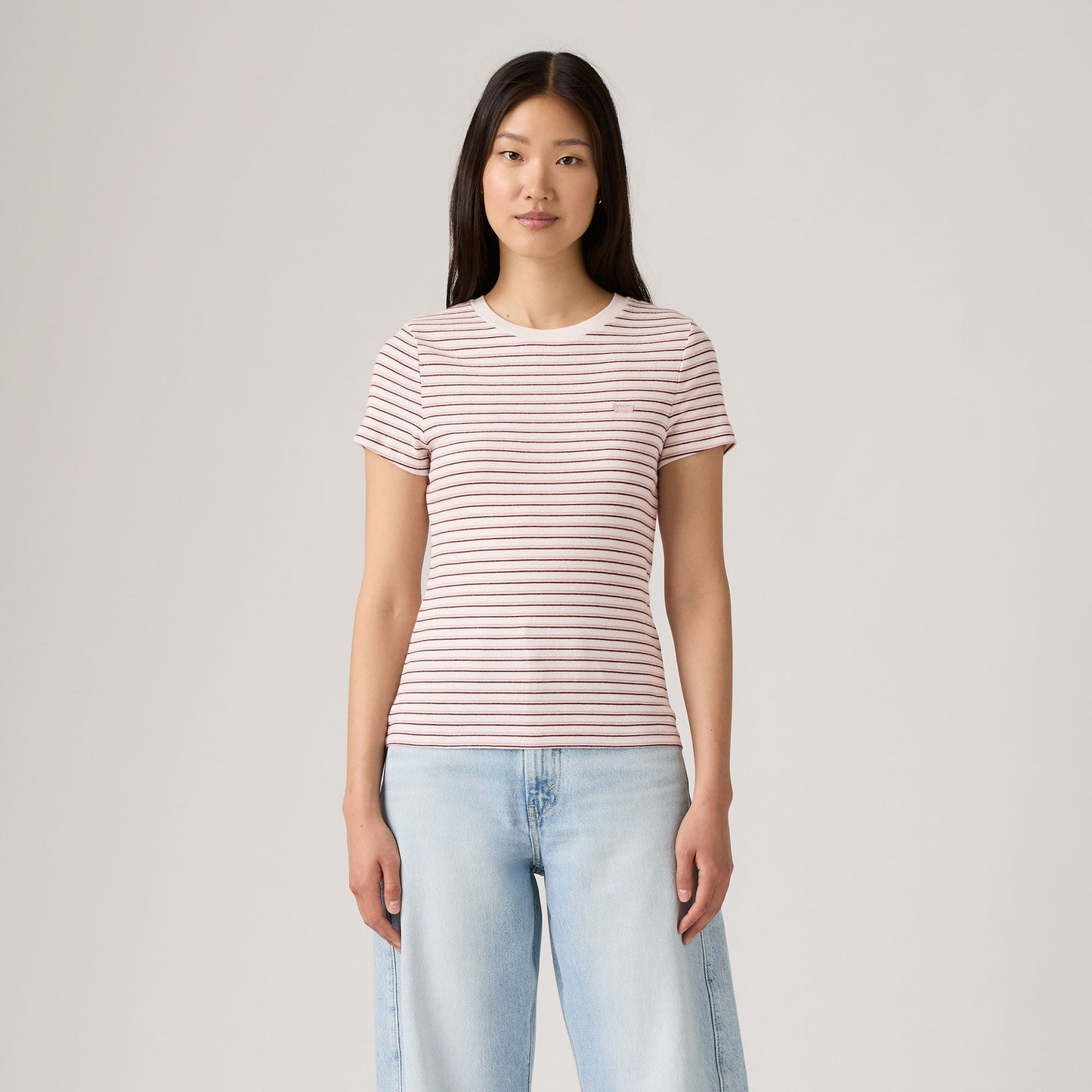 Levi's® Women's Essential Housemark Short-Sleeve Tee