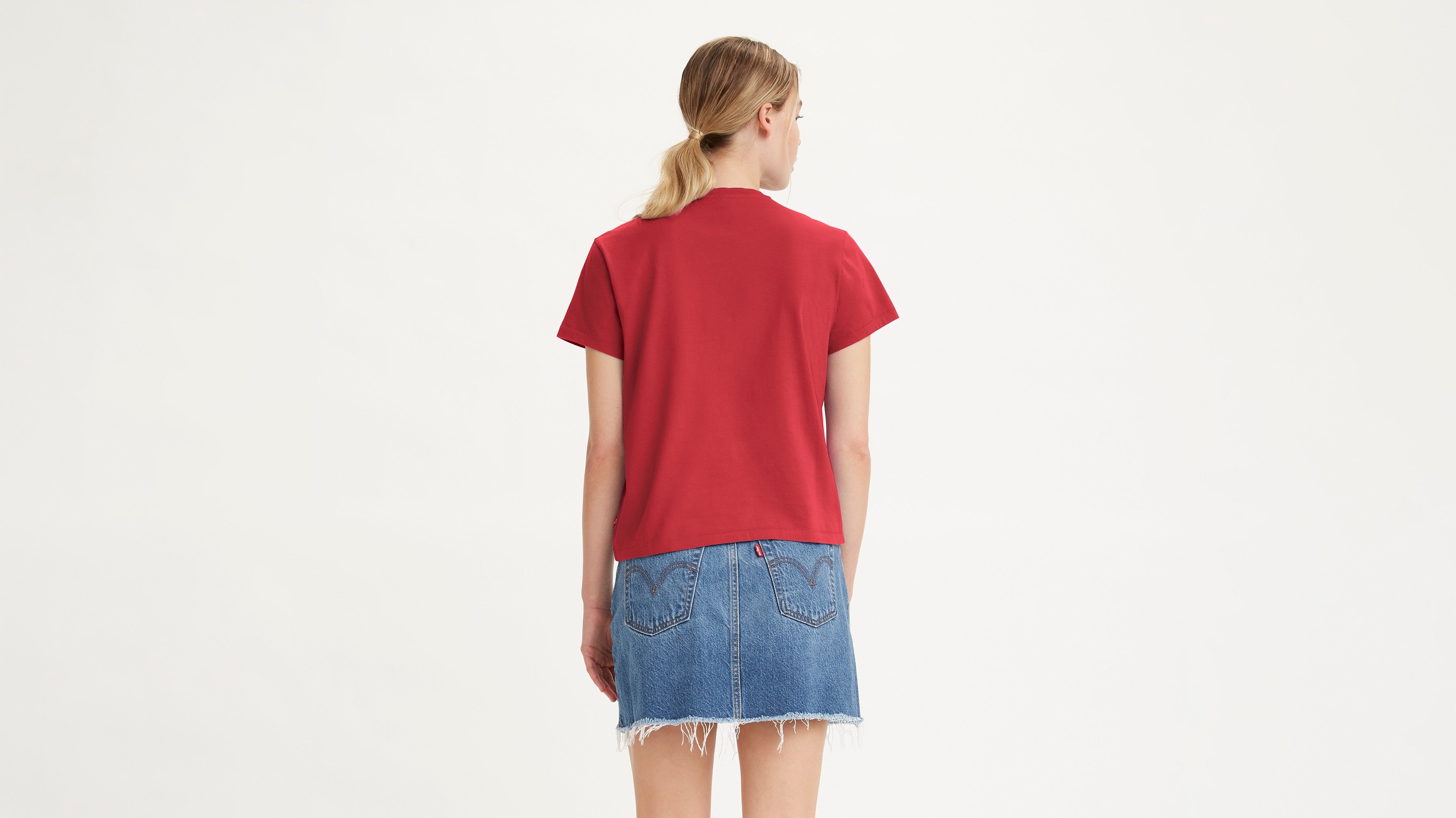 Levi's® Women's Graphic Classic Tee - Authentic Western Wear