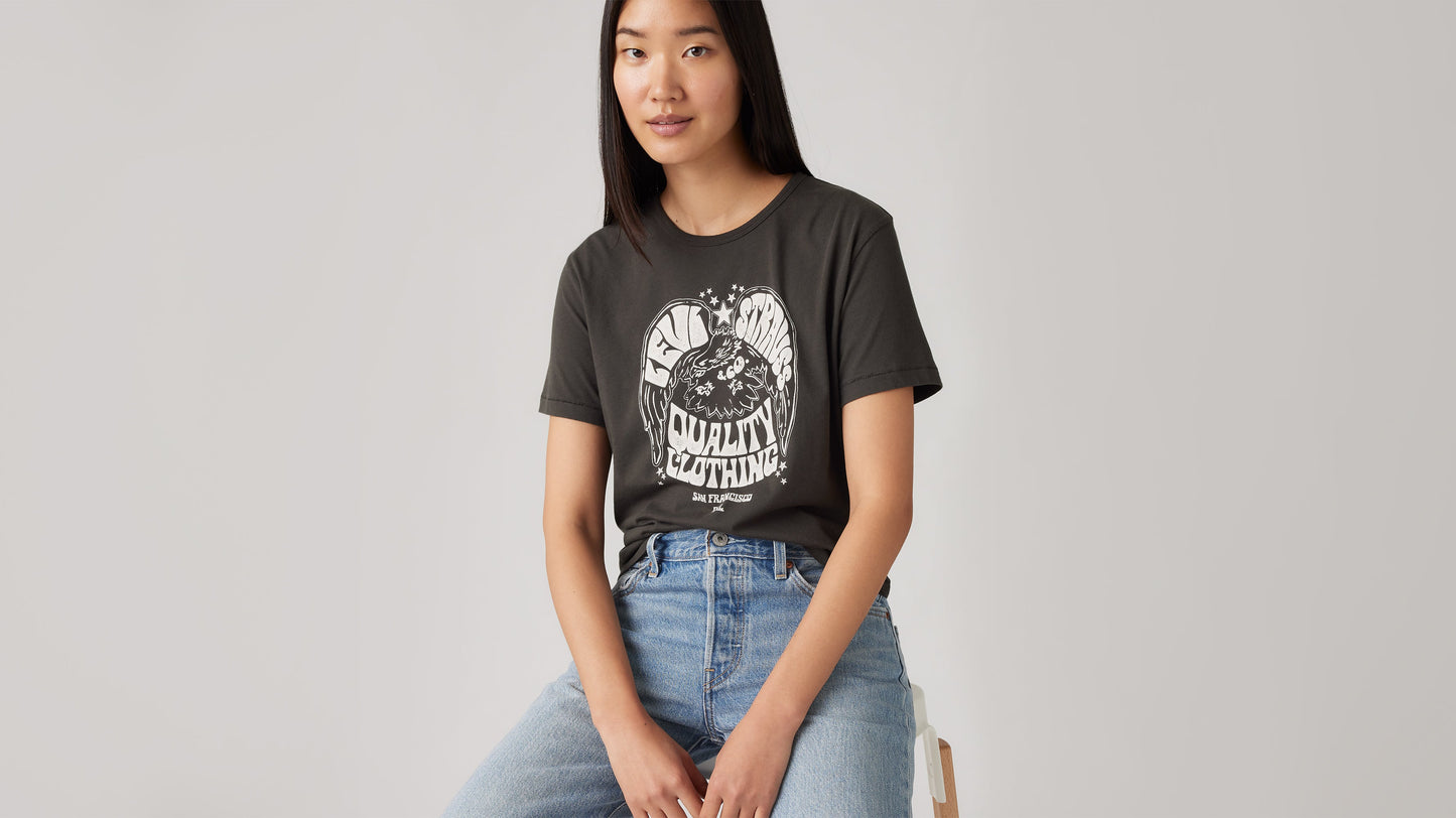 Levi's® Women's Graphic Iconic Tee