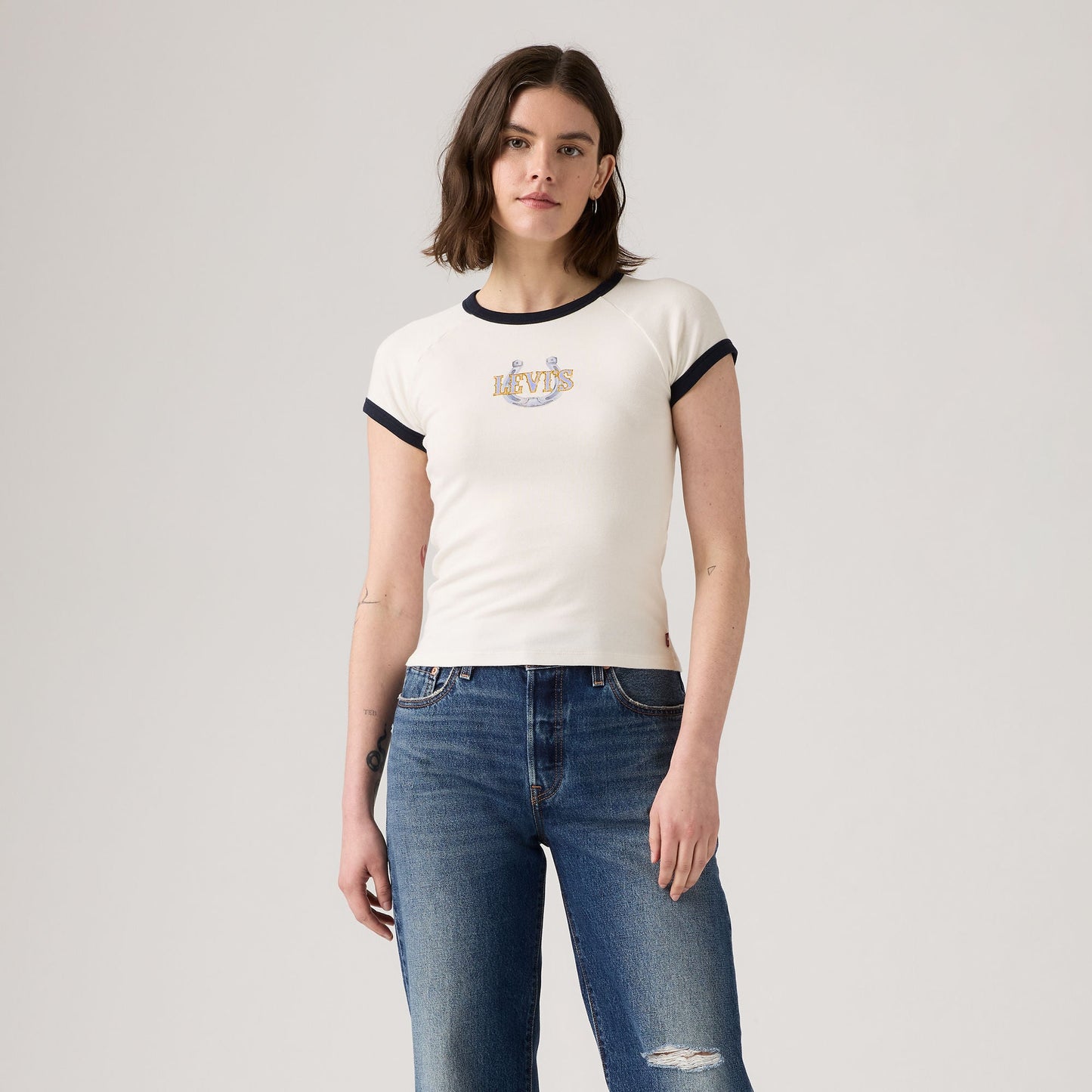 Levi's® Women's Graphic Riley Raglan Tee