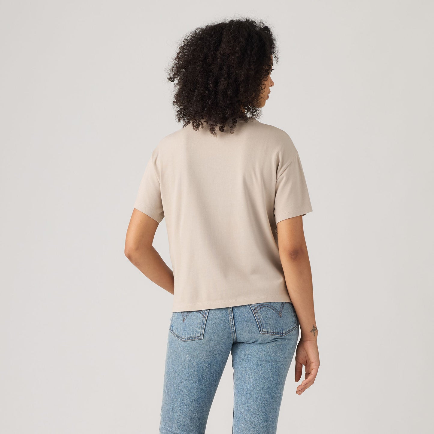 Levi's® Women's Graphic Vintage Short-Sleeve Tee
