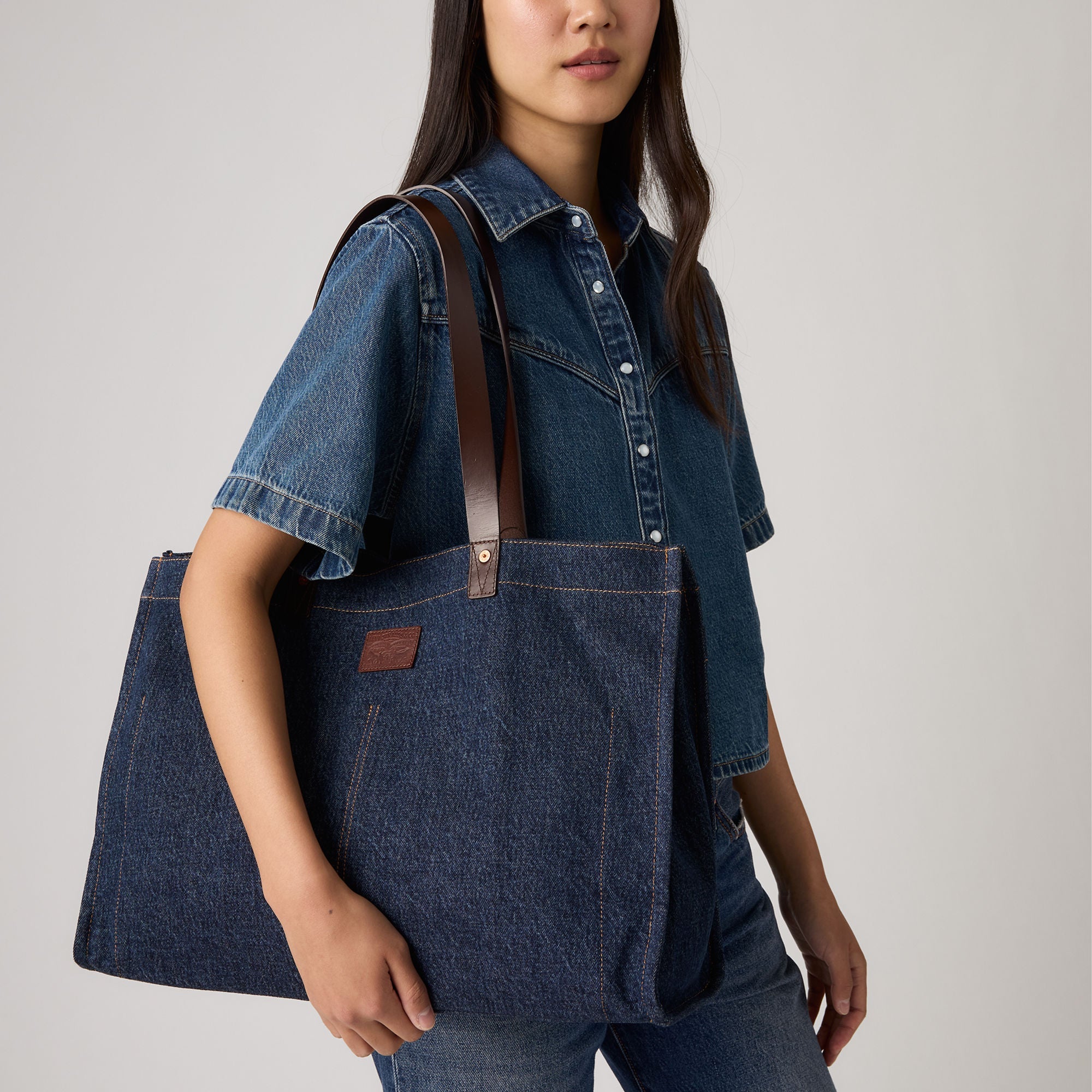 Levi's® Women's Heritage All-Day Tote Bag - Dark Indigo | Levi's SG