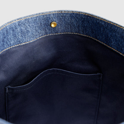 Levi's® Women's Medium Heritage Bag
