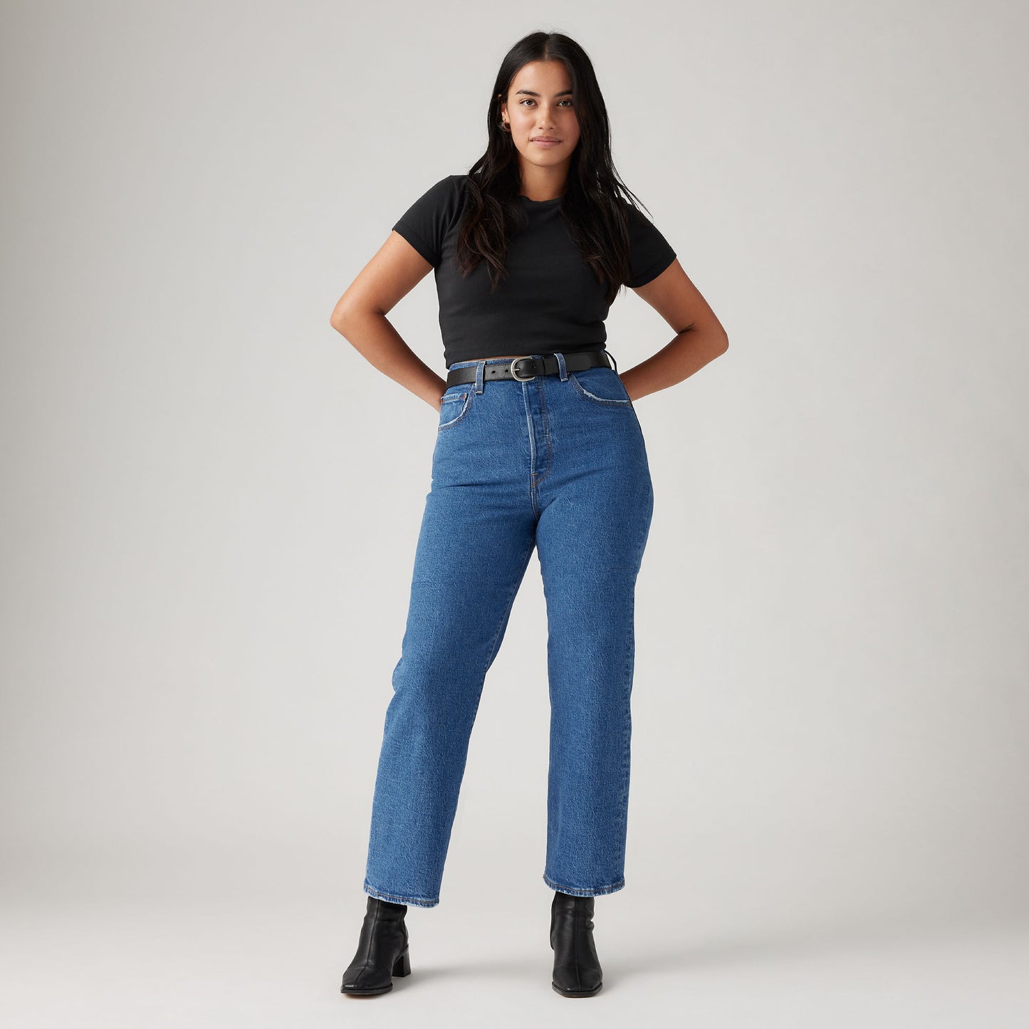 Levi's® Women's Ribcage Straight Ankle Jeans