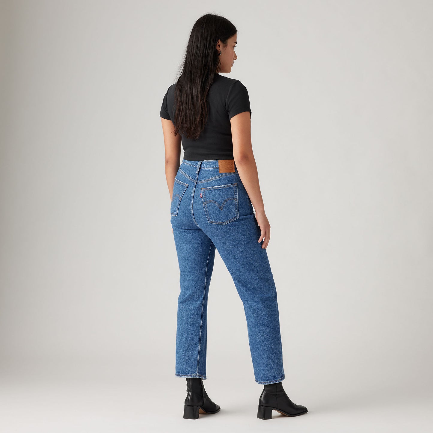 Levi's® Women's Ribcage Straight Ankle Jeans