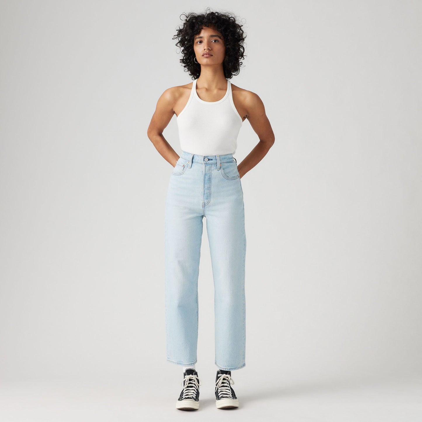 Levi's® Women's Ribcage Straight Ankle Jeans
