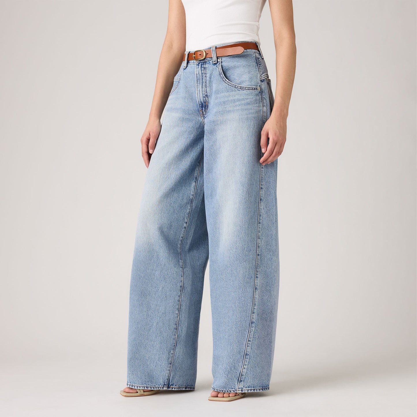 Levi's® Women's Super Baggy Barrel Jeans