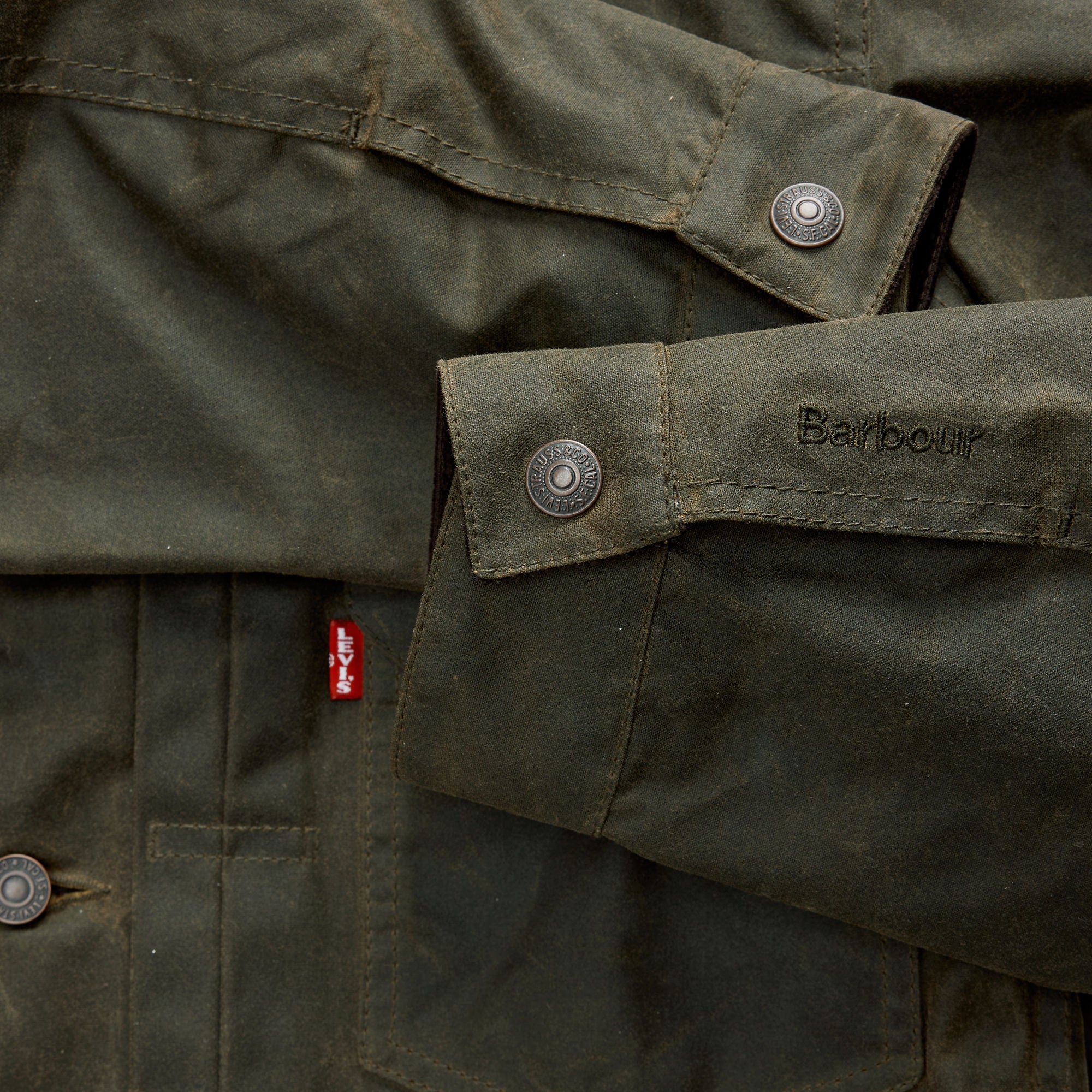 Levi's® x Barbour Type II Waxed Trucker Jacket - Olive | Levi's SG