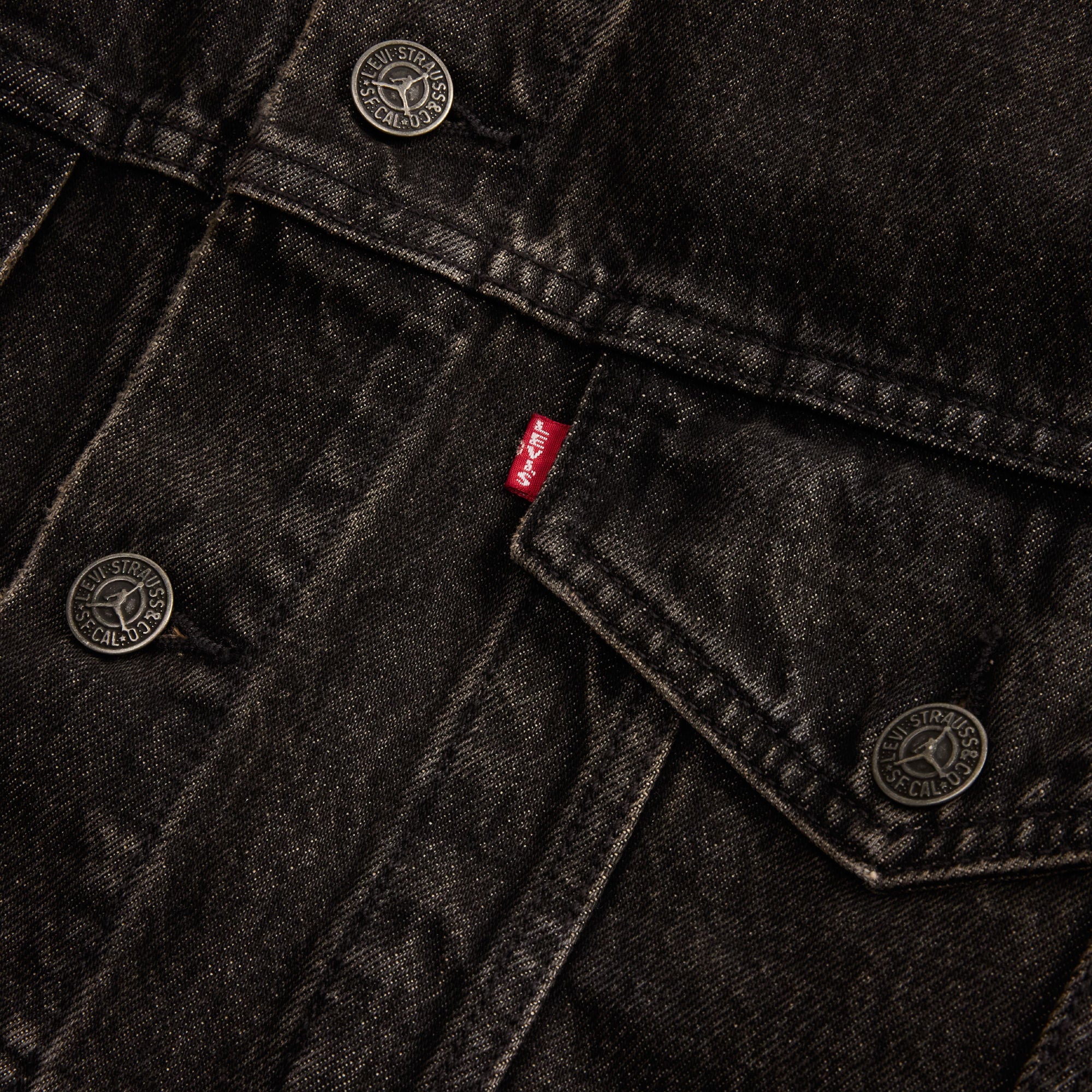 Levi's®xJordan Type III Trucker Jacket M Levi's® x Jordan Type III Trucker Jacket - Black | Levi's SG