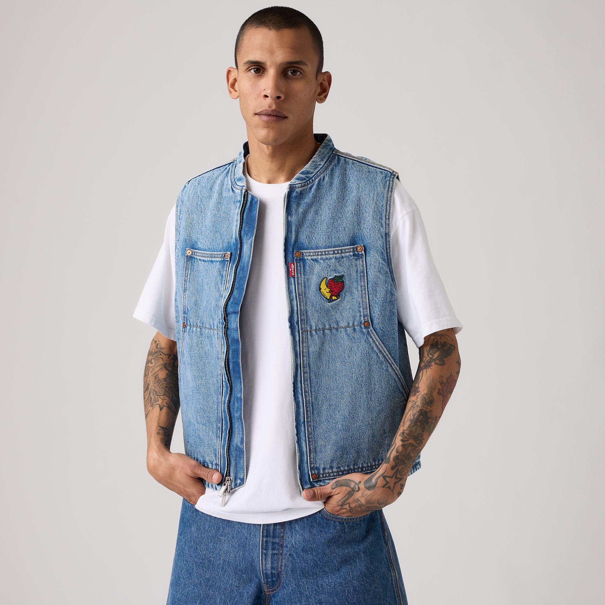 希少 R13 Drop Shoulder Denim Vest Levi's® x Sky High Farm Goods Vest - Blue | Levi's SG