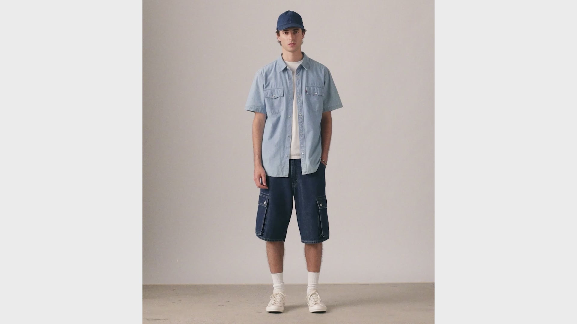 Levi's® Men's 478 Baggy Cargo Shorts - Green | Levi's SG